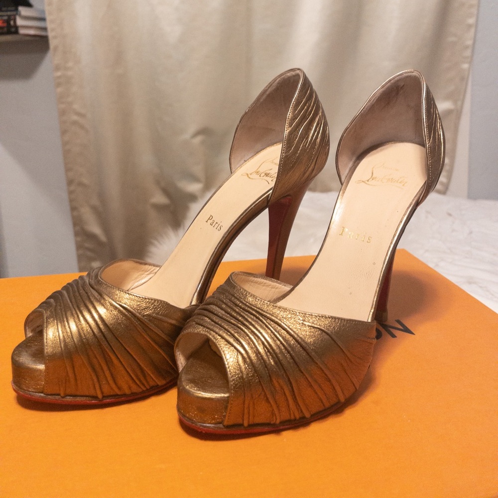 Christian Louboutin Pumps